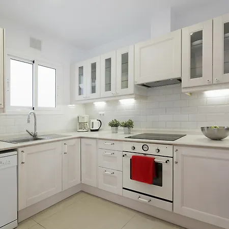 Eixample Casanova Nextdoor Apartment