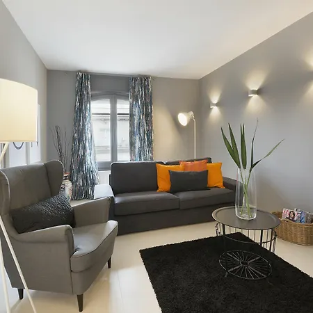 Eixample Casanova Nextdoor Apartment